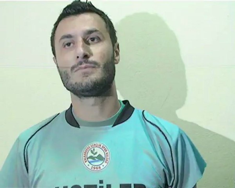 KALKANDERESPOR DEPLASMAN'DA COŞTU. 2. 1. videoları serkan