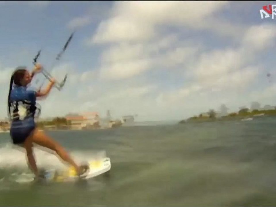 Kite Sisters Mision Marocco - Surf video - Cool Shoe Tricks & Chicks