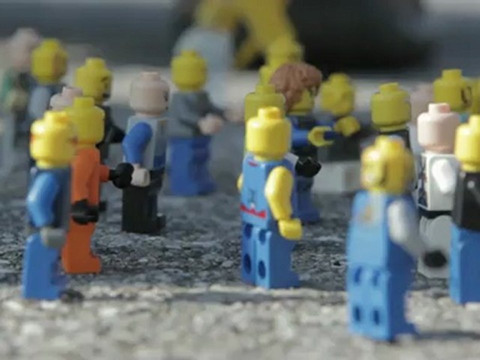 Saut de Felix Baumgartner version LEGO