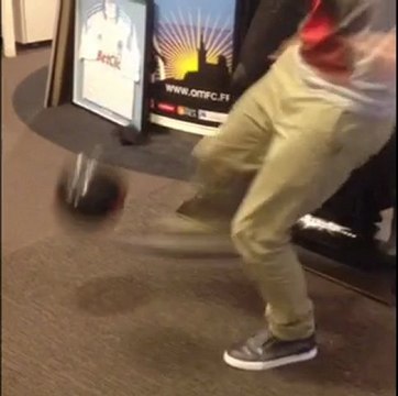 Amorti poitrine au bureau !