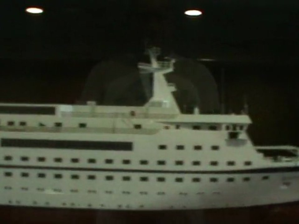 IFTI Berlin Kreuzfahrten die alte Spirit of Adventure Kreuzfahrtschiff Hubert und Matthias Die Fellas Mittelmeer Nordland rotes Meer