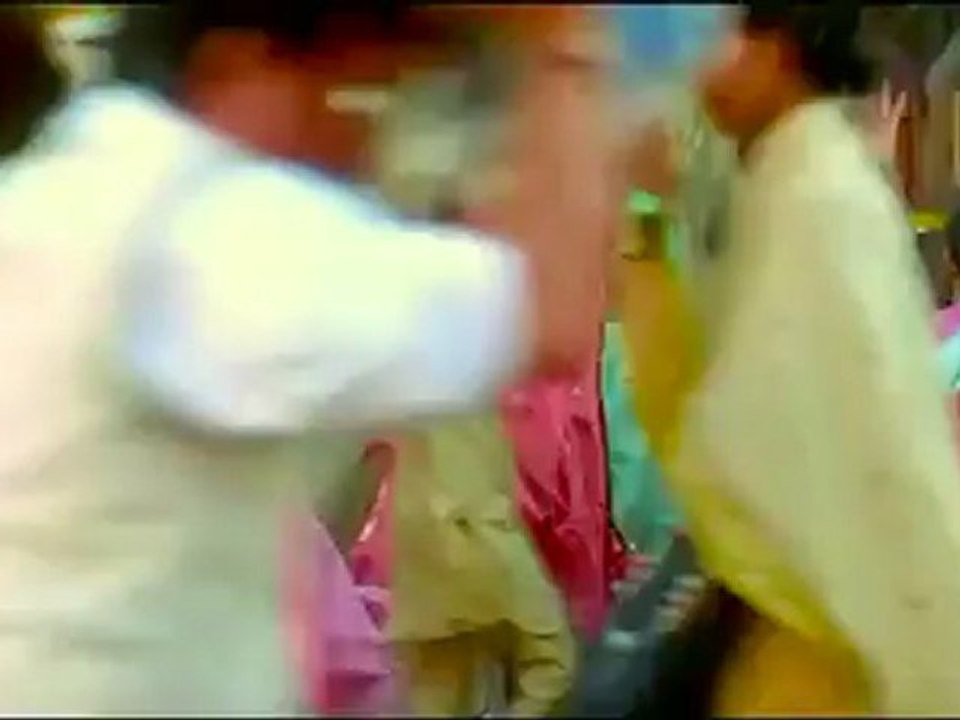 ‪Suraj Hua Madham