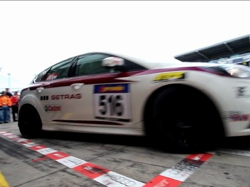 VLN 2012 Round 9 Pitlane