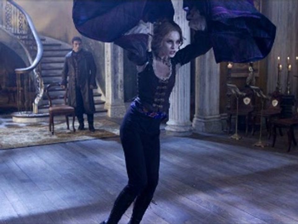 Abraham Lincoln Vampire Hunter online watch www.hdmoviespool.com