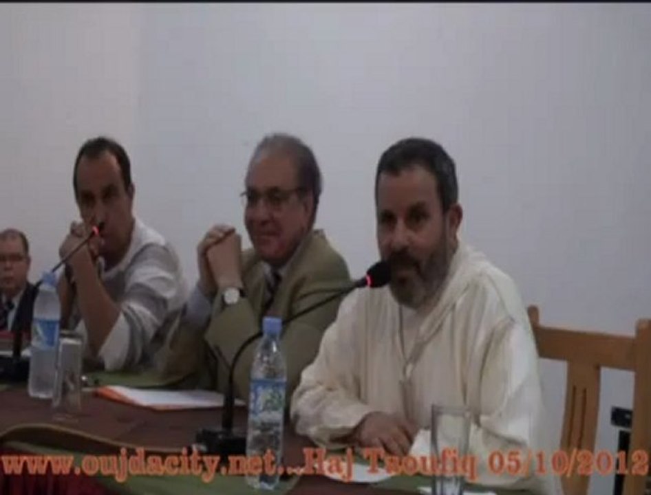 أجوبة المنعش العقاري توفيق  خلال اللقاء الاعلامي حول موضوع اجتماع جمعية المنعشين العقاريين مع والي الجهة الشرقية عامل عمالة وجدة انكاد