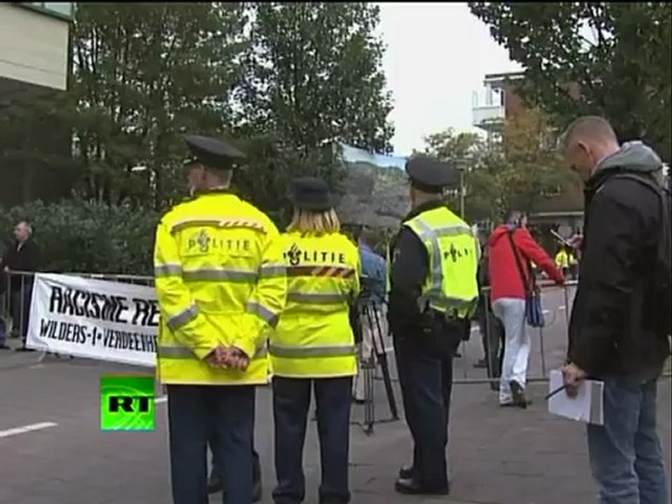 Video of Geert Wilders in court over 'Koran ban' controversy
