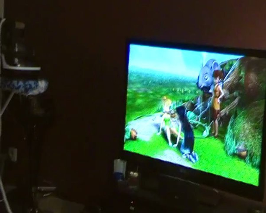 Leana devant fée clochette