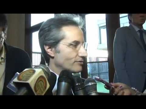 Caldoro - Convegno Moderati - L'antipolitica si combatte con la buona politica (15.10.12)