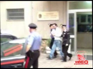 Napoli - Uccide e nasconde il cadavere dell'amante di sua moglie (live 12.10.12)