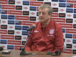 Gerrard alle prese col polacco...