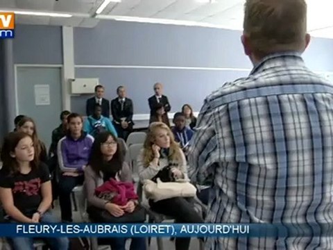 Najat Vallaud-Belkacem dans un collège pour défendre le mariage gay