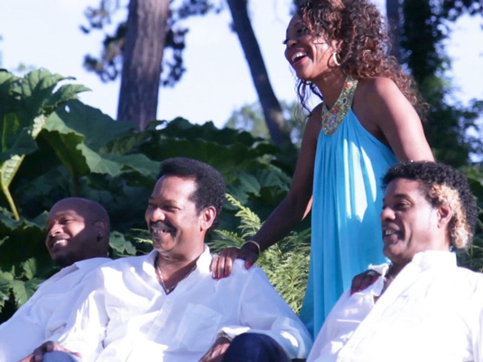 MAKING OFF - La Compagnie Créole: la séance photo pour leur album