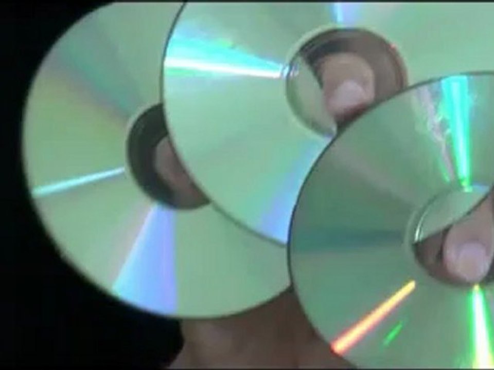 Extreme CD Manipulation by Adrian Man (2 DVD set) - Magic Trick