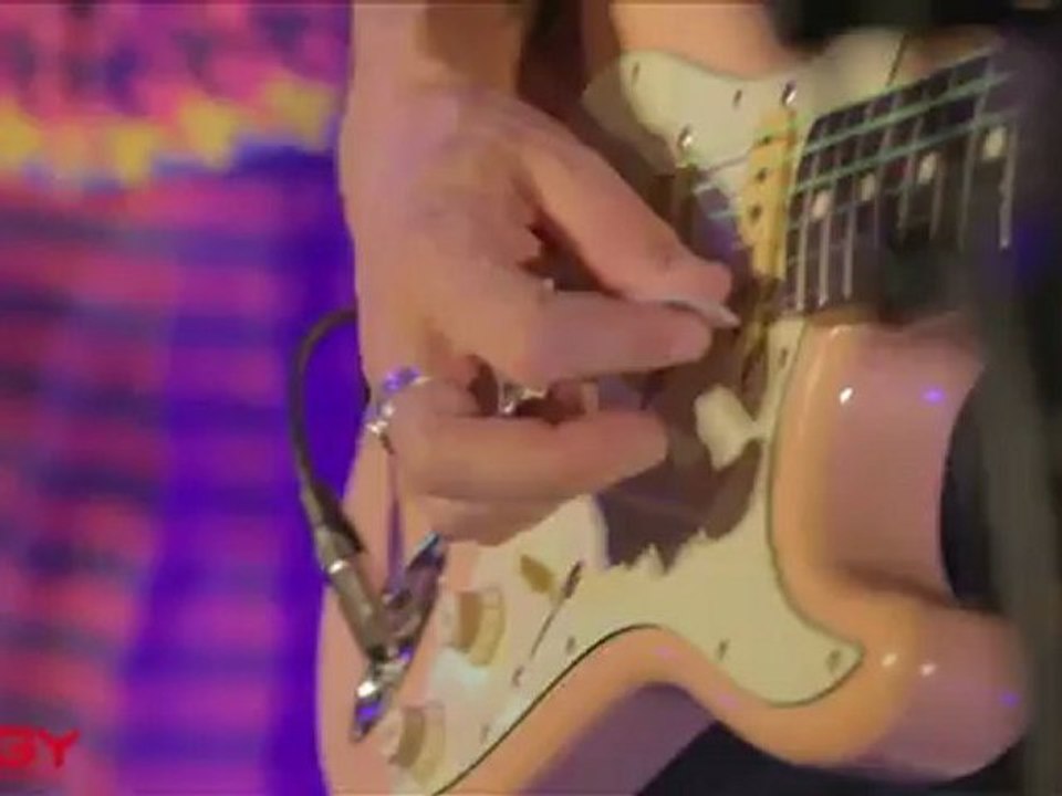 Purefans Session de Lussi in the Sky : Live "J'ai un truc"