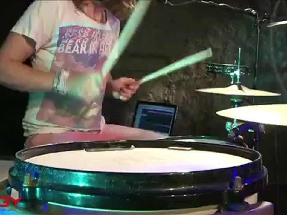 Purefans Session de Lussi in the Sky : Live "La boue"