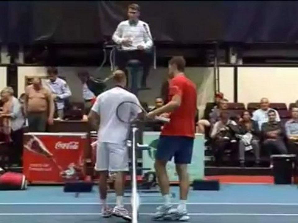 Wien: Daniel Brands ist eine Runde weiter