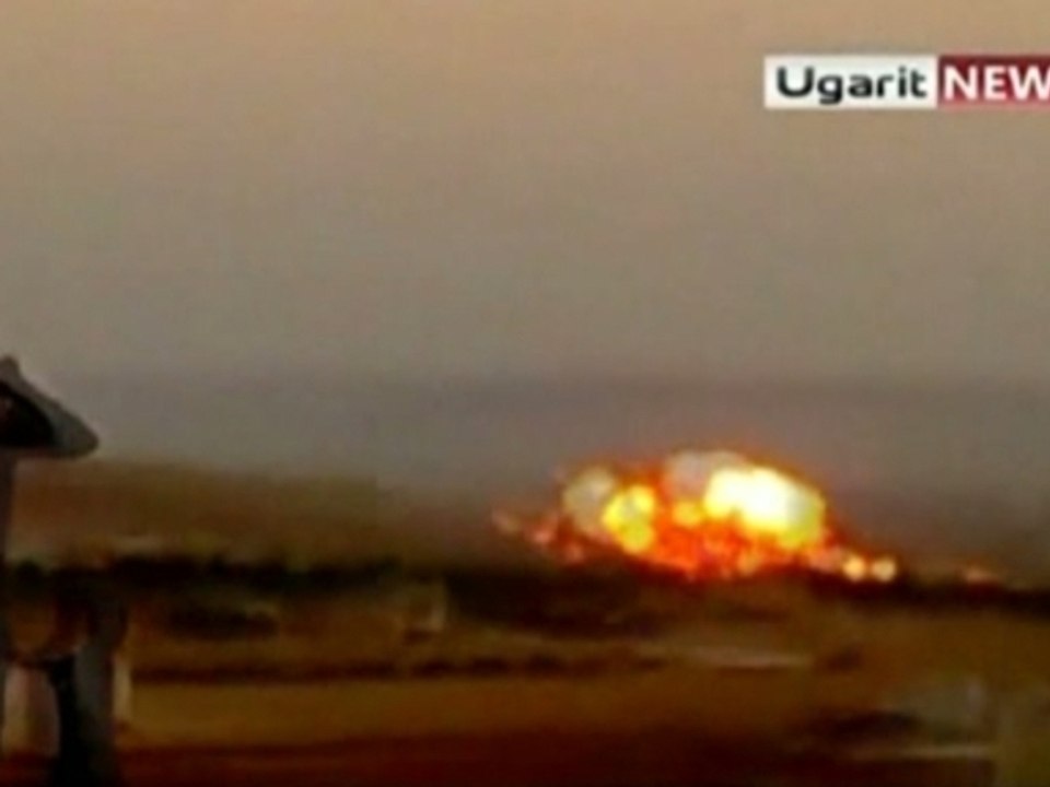 Syrian rebels down aircraft, seize pilot