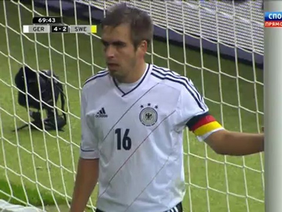 2half Ger-Swe RU-SOCCER.COM