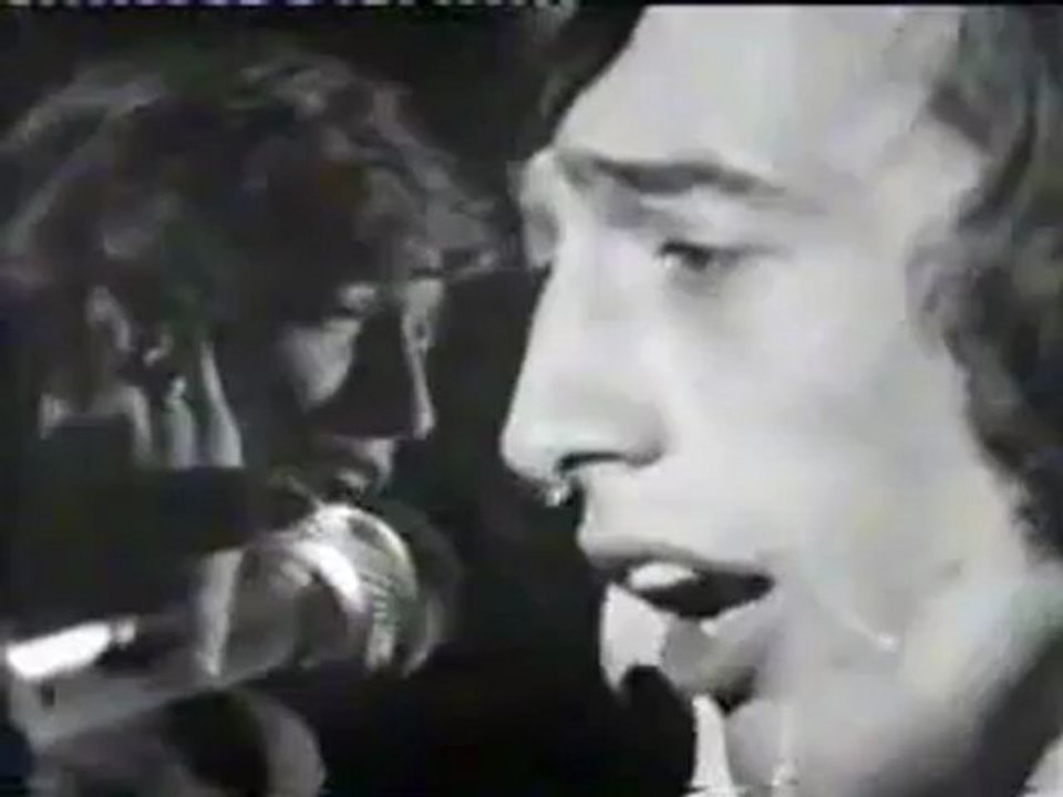 Bee Gees - I Started a Joke -