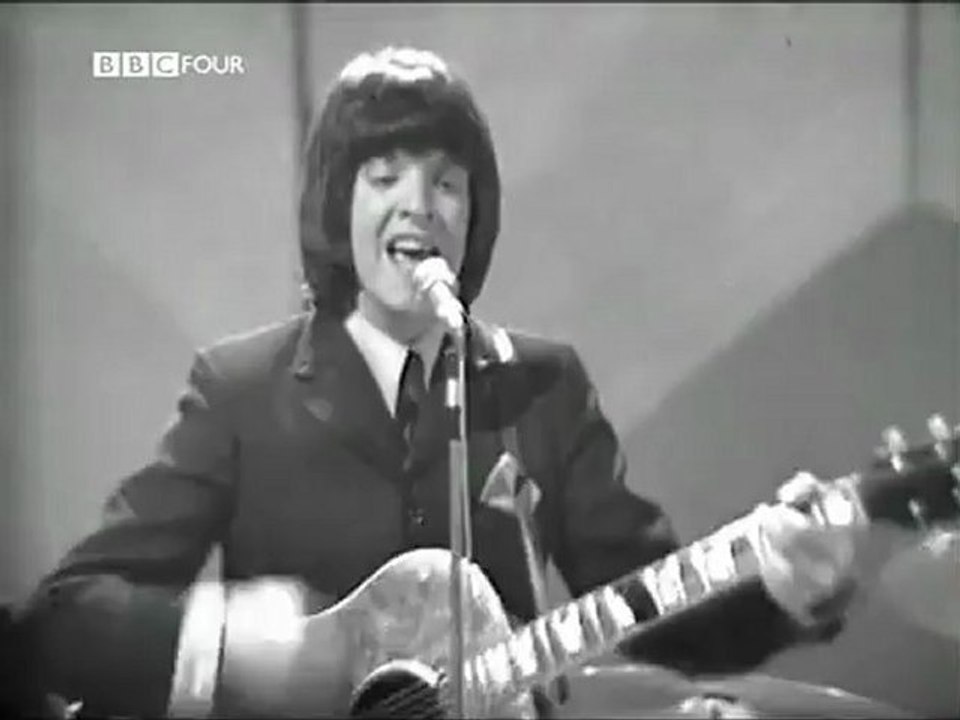 The Hollies - Carrie Anne -