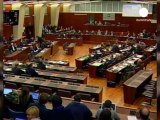 Lombardia: scontro Formigoni-Maroni su candidatura