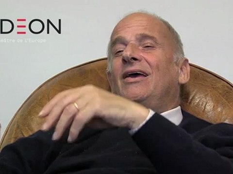 Entretien avec Luc Bondy : La relation féminin / masculin : une pièce énigmatique.