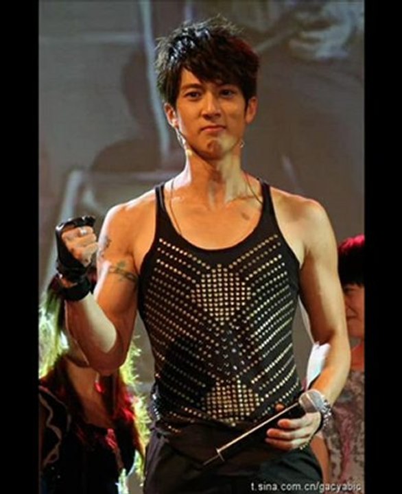 Wu Chun (XXX Holic - Honey Honey)