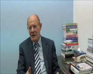 ولبثوا في كهفهم ثلاث مائة سنين وازدادوا تسعا