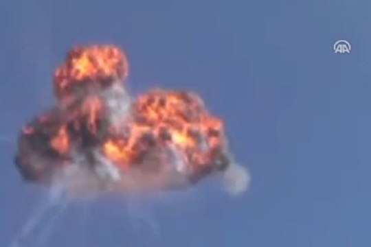 Suriye'de helikopter düşürüldü