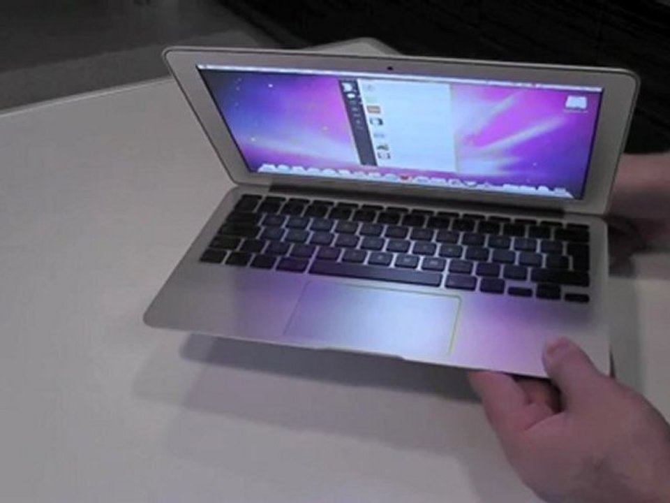 MacBook Air 11 inç İncelemesi