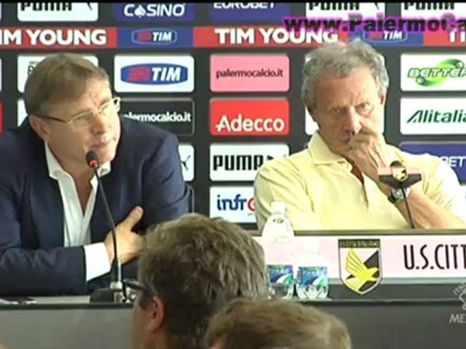 PALERMO CALCIO -Interviste, contributi esclusivi e immagini della squadra rosanero - servizio di "Sport Mediaset" del 17/10/2012