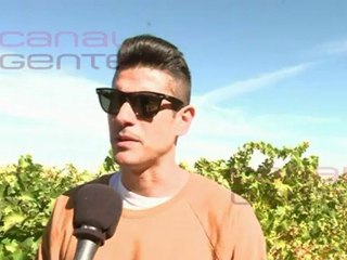 Álvaro Benito se implica en una vendimia solidaria