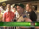 Cuatro familias afectadas y 10 vehículos tapiados dejó colapso de un muro en Baruta