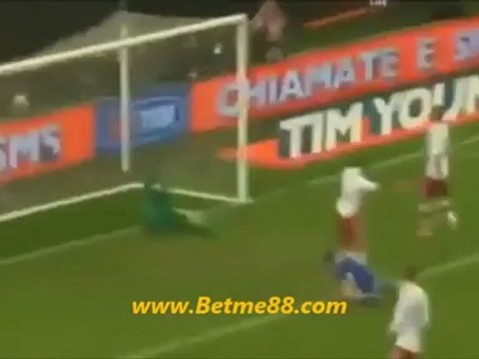 Judi Bola-Cuplikan Pertandingan Italia Vs Denmark 3-1 2012|Betme88.com
