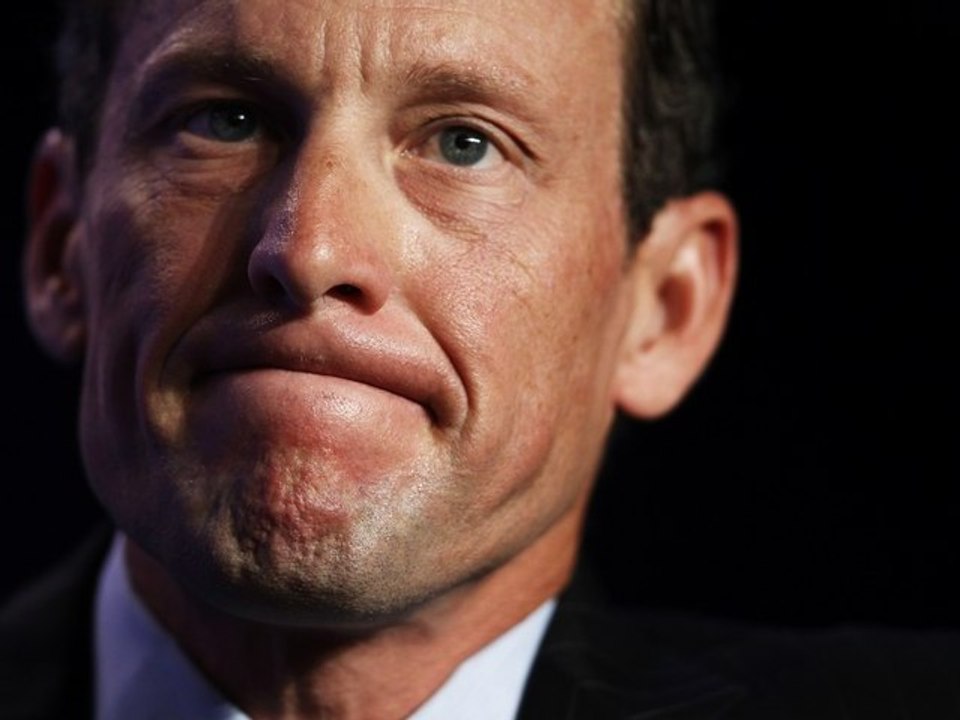 Lance Armstrong Steps Down From Livestrong Charity, Nike Drops Sponsorship