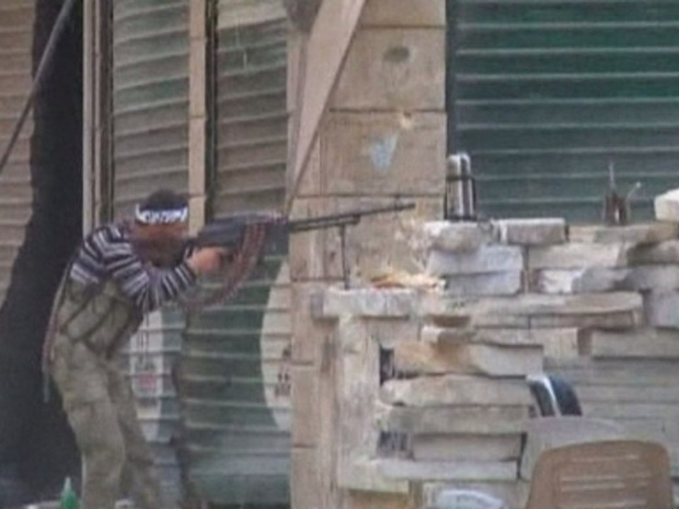 Rebels fighting to 'protect civilians' in Aleppo