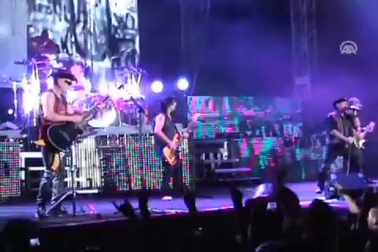 Efsane grup, İzmir'de konser verdi