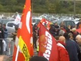 Rassemblement des salariés de Petroplus devant la raffinerie