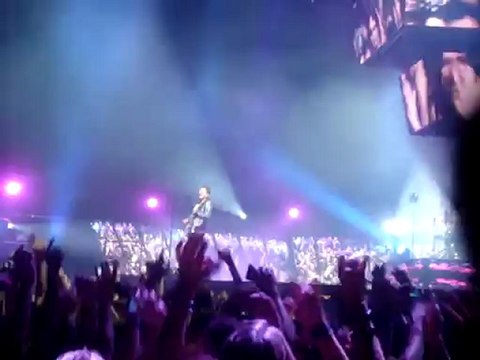 Muse - Plug In Baby @ Park&Suites Arena Montpellier - 16/10/2012