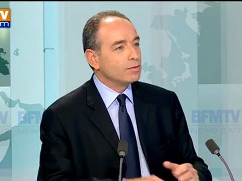 Copé : assouplir les critères de naturalisation, c'est faciliter les passerelles pour le communautarisme