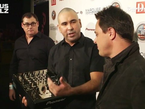 Markus Schulz receives 'America's Best DJ' award in Vegas!