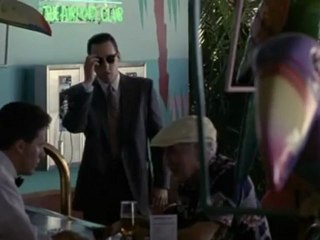 Política Parte 3 de 4: O Impacto dos Anos 80 na América 💼