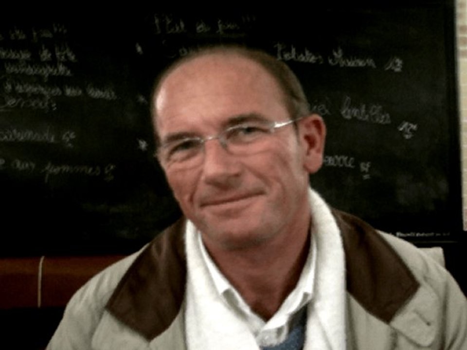 Etienne Chouard Sur la dette et la constituante par le Cercle des Volontaires