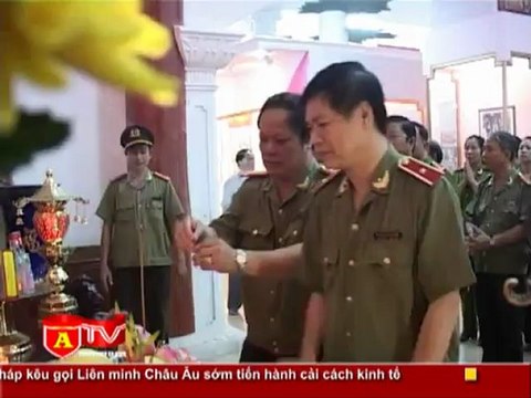 ANTÐ - Công đoàn Bộ Công an báo công và giáo dục truyền thống cách mạng