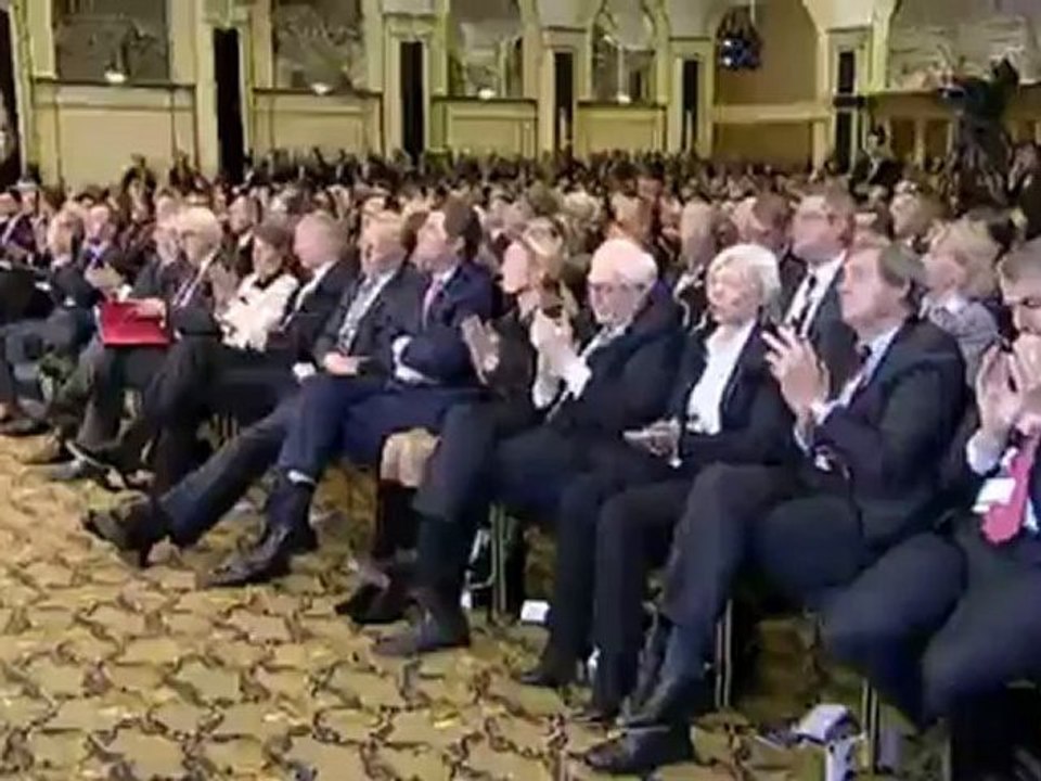 Energiewende - teure Umstellung mit Problemen | Politik direkt