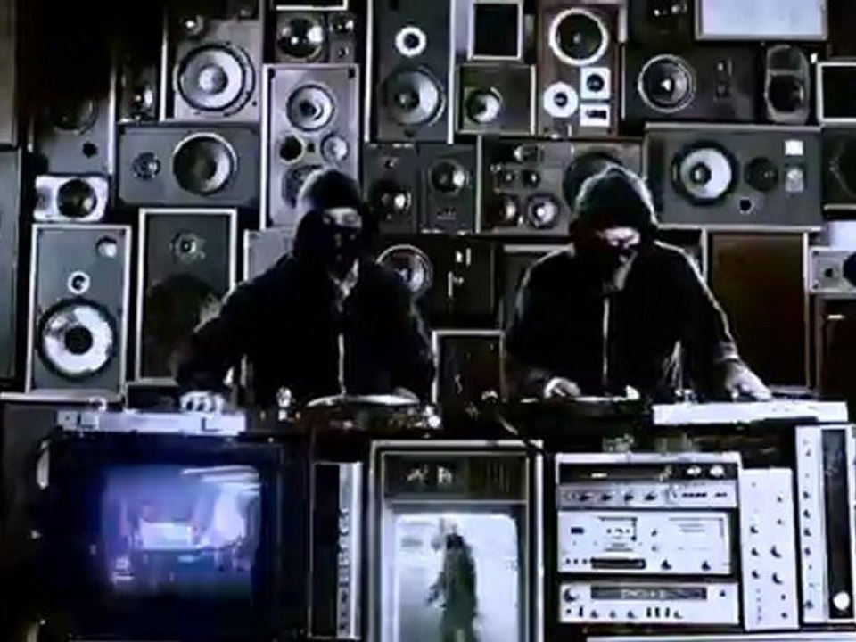 David Guetta & Nicky Romero - METROPOLIS (Official Music Video)