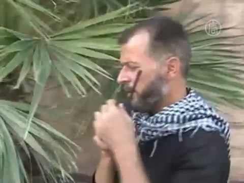 Повстанцы продолжают осаду военной базы Асада