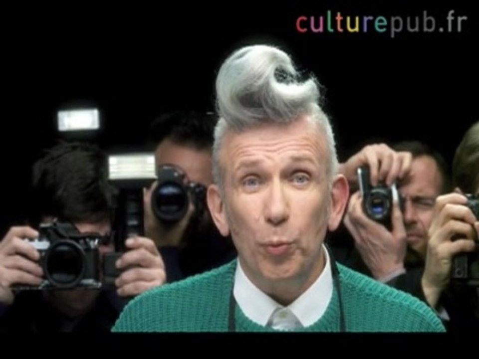 Jean Paul Gaultier harasses puppet models