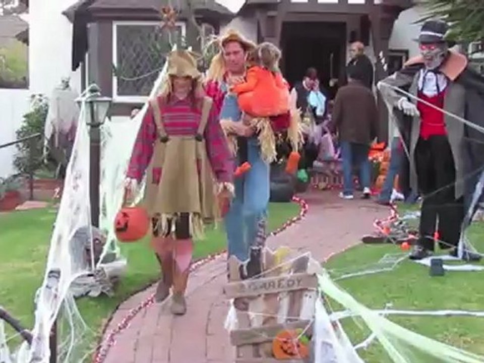 Stars im sexy Halloween-Kostüm