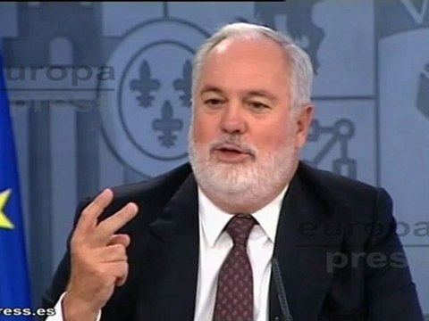 Cañete anuncia plan para integración de cooperativas